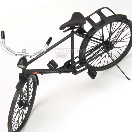 (입고) 자전거(Metal Bicycle) / French Resistance Pierre